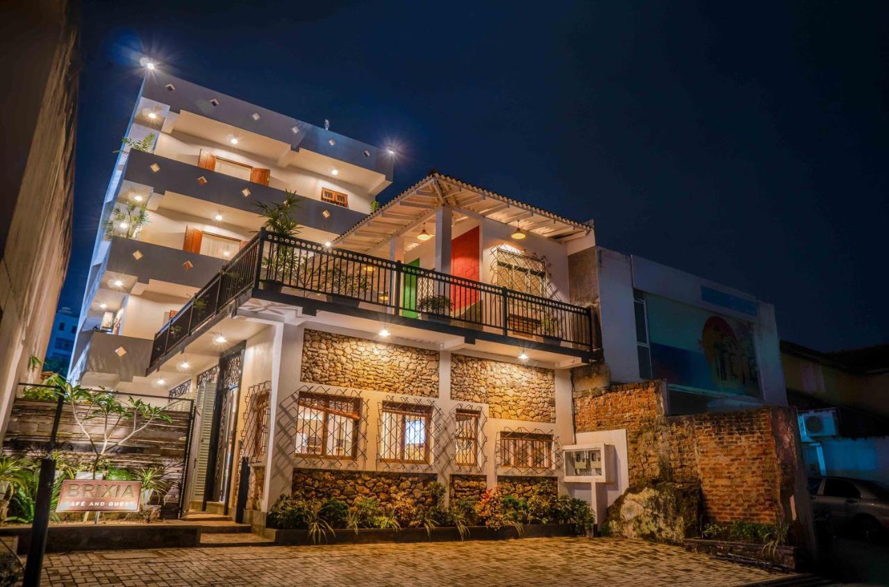 Brixia Cafe & Guest Bed & Breakfast Galle Exterior foto